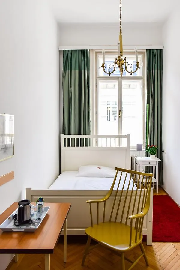 Hotel Pension Riedl Vienna