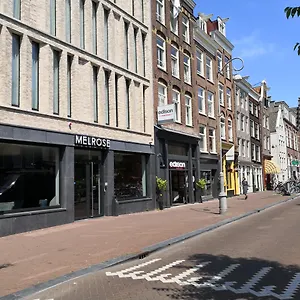 Hotell Melrose ***