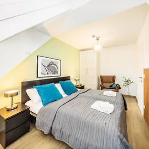 4* Apart Otel Jimmy's Lory