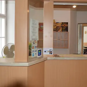 Hotel Ani, Viena